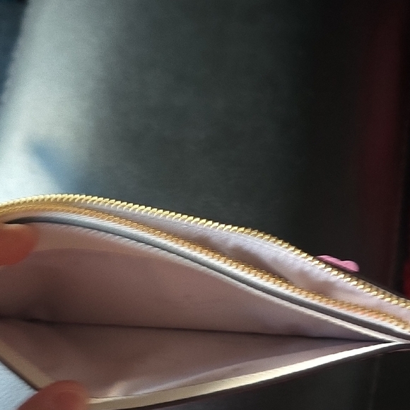 Kate Spade Cream Lucy Wristlet with Pink Floral 3D Accents - Picture 6 of 9